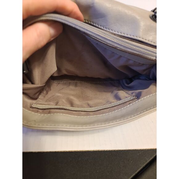 Nine West Sequin Gold and Leather Shoulder Bag - Picture 5 of 6